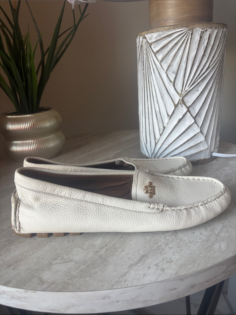 Women's Cream Leather Slip-On Loafers - Picture 4 of 12